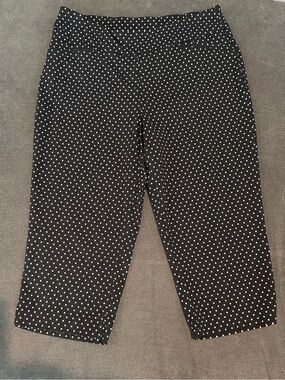 Westbound Black with White Polka Dot Capri Pants